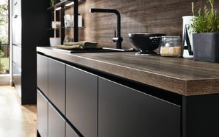 Lignea Touch Lacklaminat, Schwarz supermatt 2